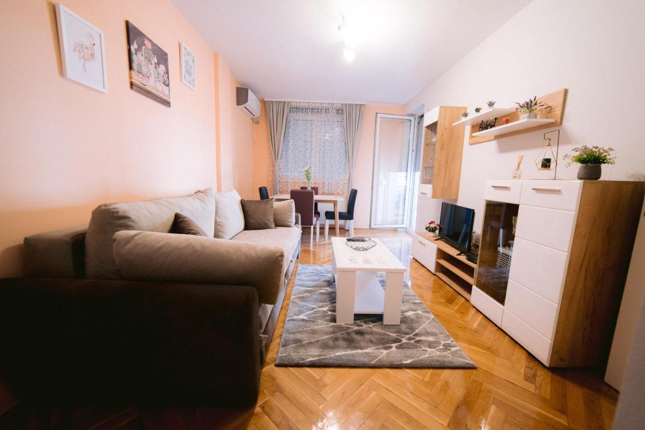 Apartment Lipa Novi Sad Exterior photo